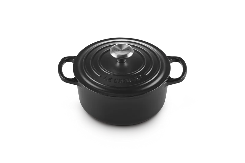 Le Creuset Signature Schmorpfanne 'Matte Black'