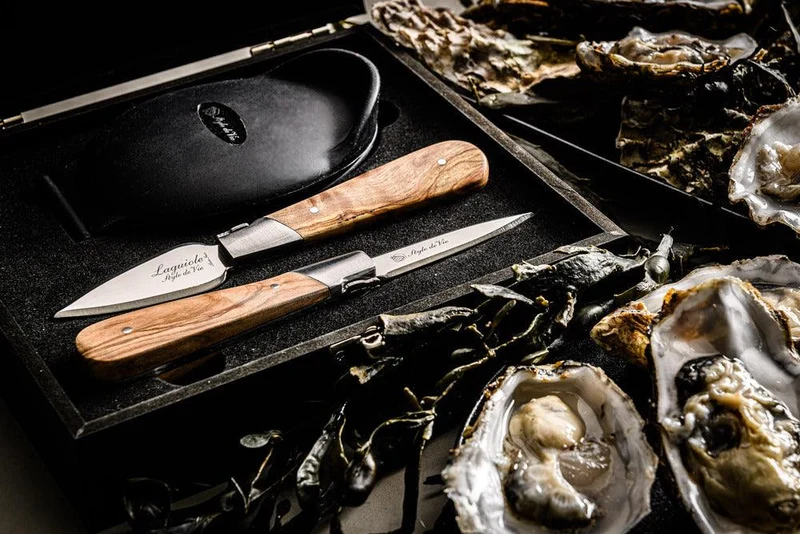 Laguiole Style de Vie Austern-Geschenkset aus Olivenholz mit Silikon-Austernhalter