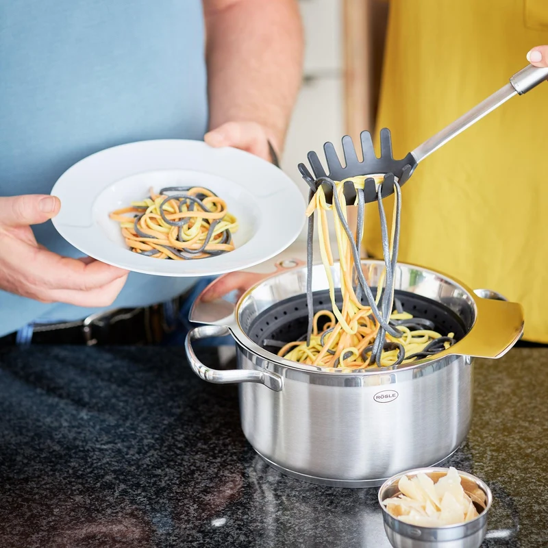 Rösle Spaghettilöffel aus Silikon
