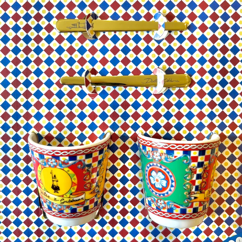 Bialetti Moka 2 Tazze con Tazzine e Palette Dolce & Gabbana