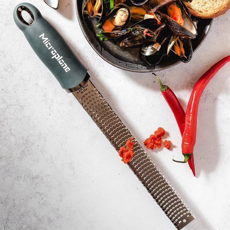 Microplane Grattugia Premium Zester Grigio Antracite
