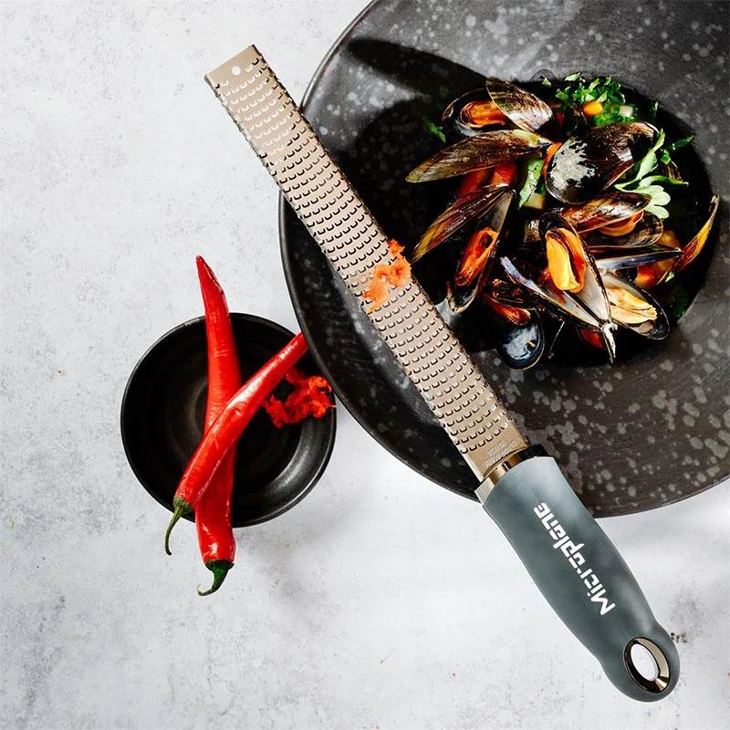 Microplane Grattugia Premium Zester Grigio Antracite
