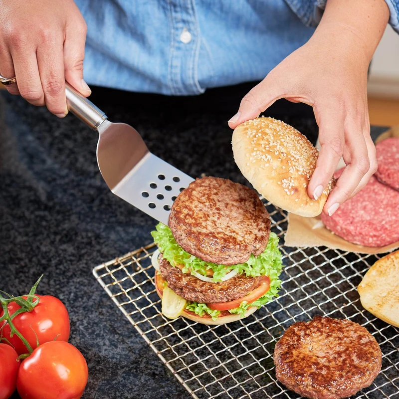 Rösle Sandwichmesser, gefaltet mit Perforation