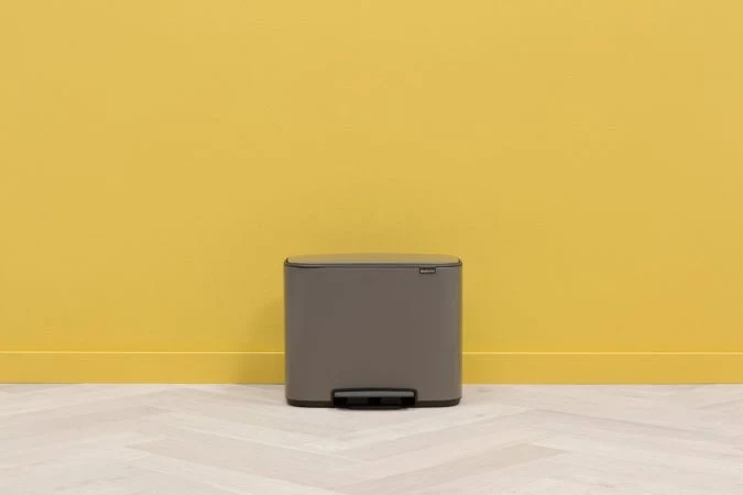 Brabantia Pattumiera a Pedale Bo 2 Secchi Interni 11+23 Litri Platino