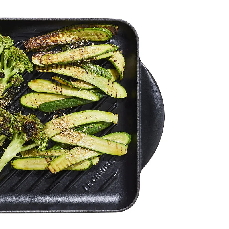 Le Creuset Grill Quadrato Tradition in Ghisa Vetrificata 24 cm Nero