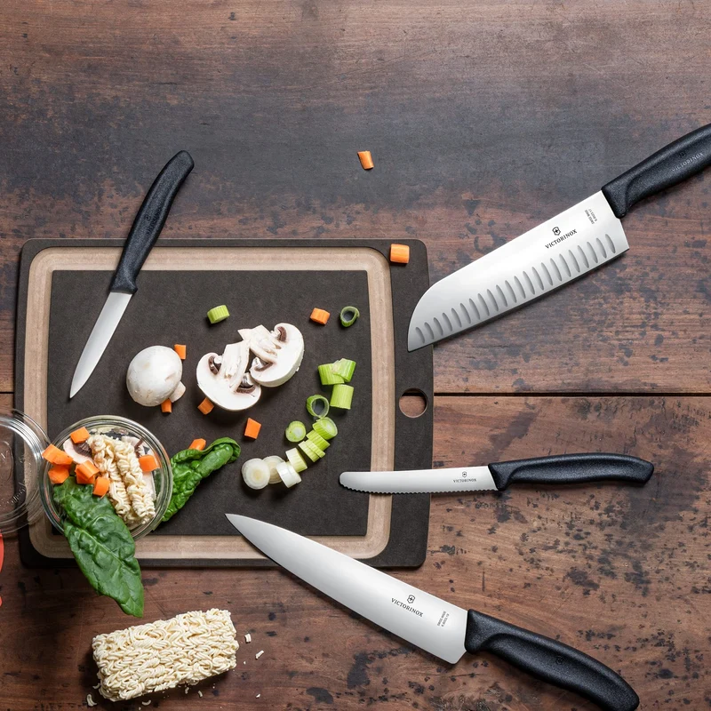 Victorinox Set 6 Coltelli Tavola Ondulato Swiss Classic Nero