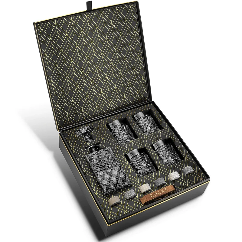 Whiskey Dekanter mit Gläsern & Chilling Stones Geschenk Set
