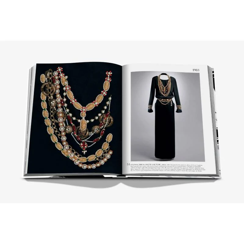 Assouline Libro The Classics Collection Chanel: The Legend Of An Icon