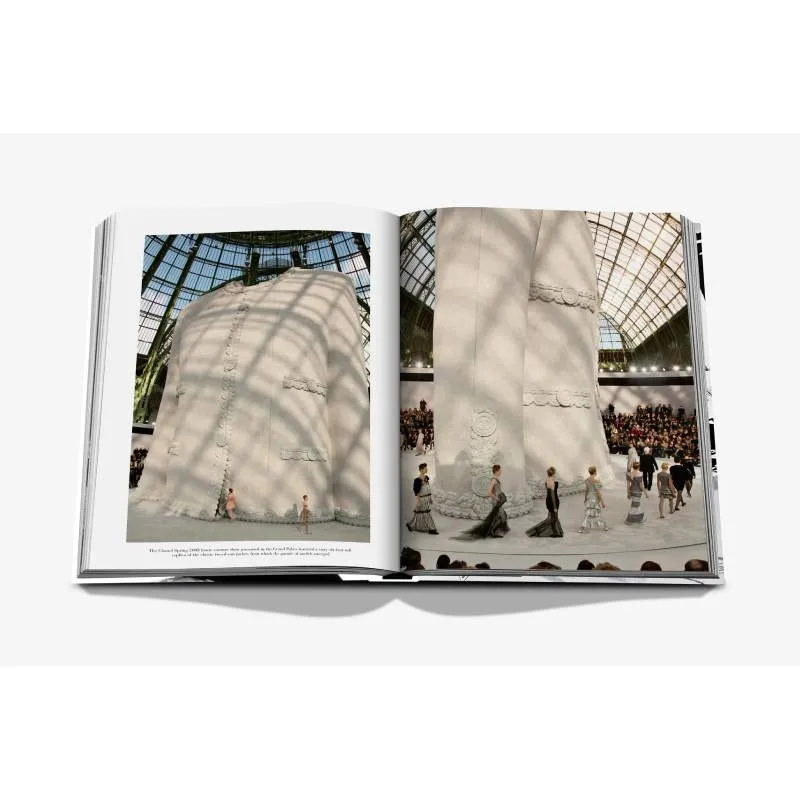 Assouline Libro The Classics Collection Chanel: The Legend Of An Icon