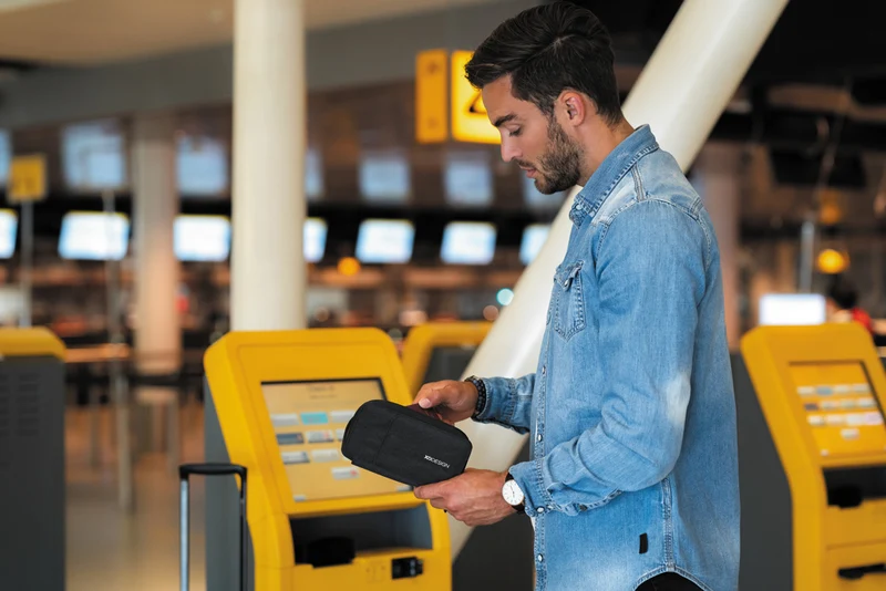 XD Design Portapassaporto Nero