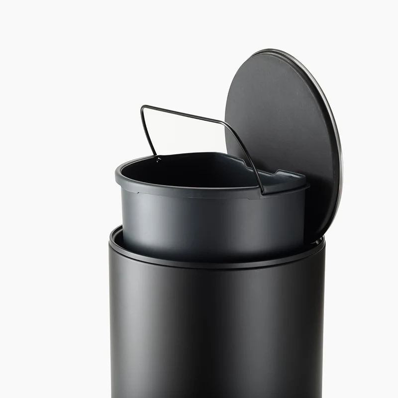 Joseph Joseph Cestino a Pedale Nero Opaco Easy-push 10 lt