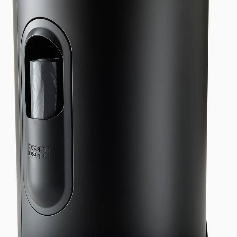 Joseph Joseph Pattumiera a Pedale Nero Opaco Easy-push 30 lt