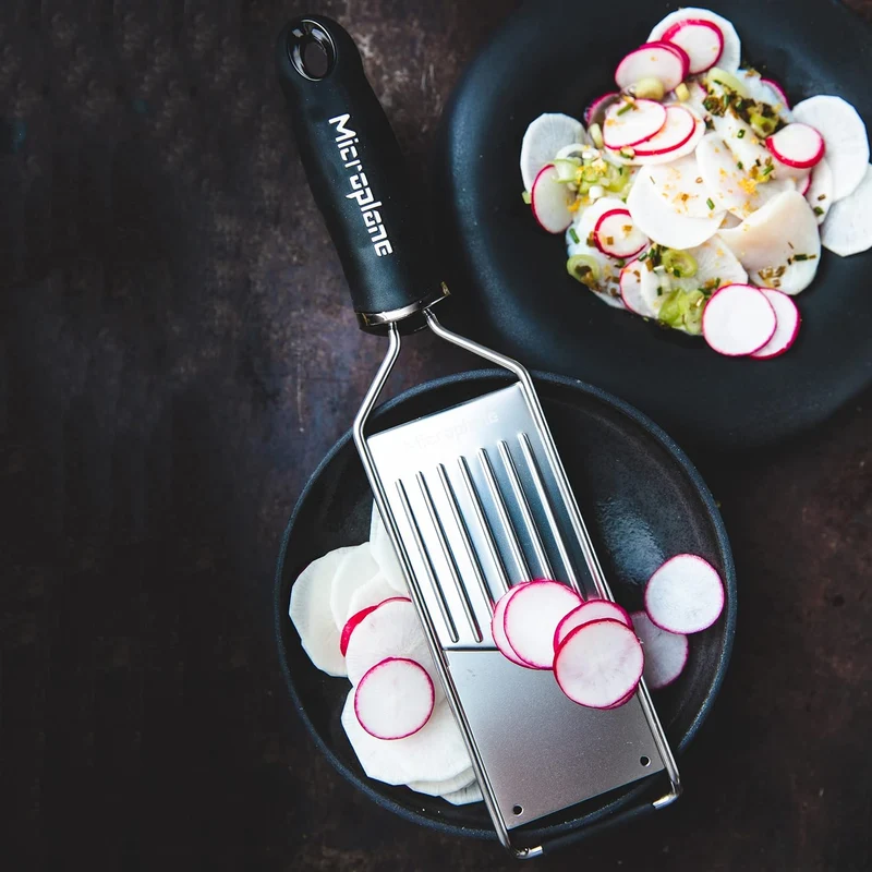 Microplane Set 3 Pezzi Gourmet Grattugia Mandolina e Guanto Protettivo