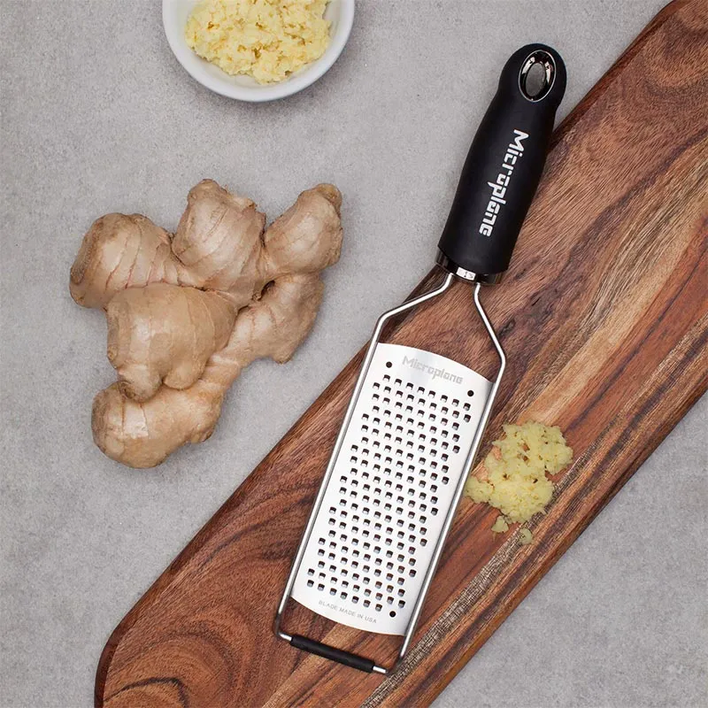 Microplane Grattugia Serie Gourmet Lama Spessa Nero
