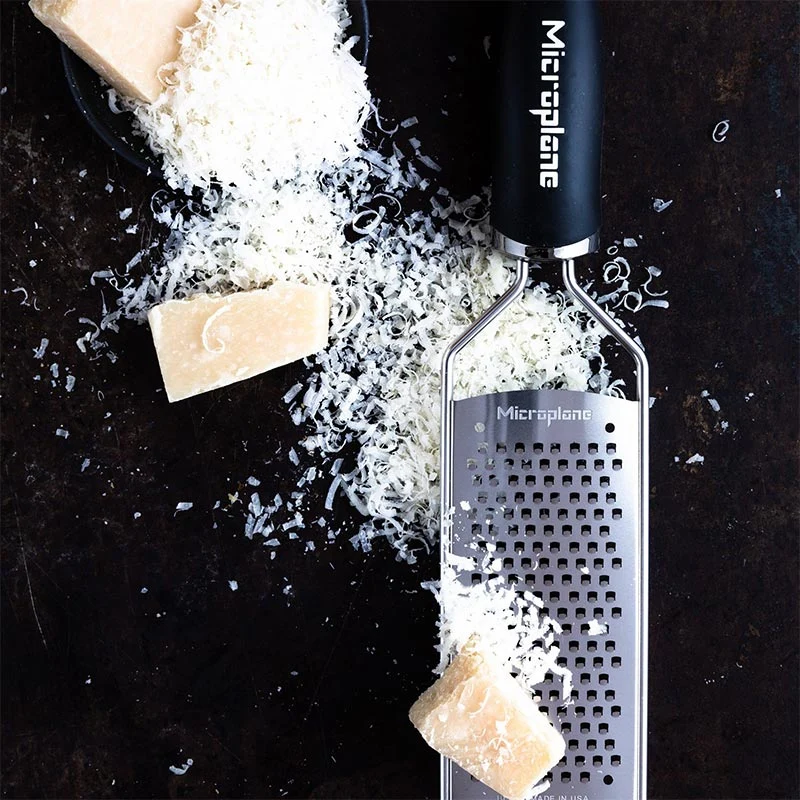 Microplane Grattugia Serie Gourmet Lama Spessa Nero