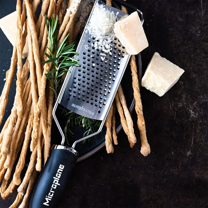 Microplane Grattugia Serie Gourmet Lama Spessa Nero