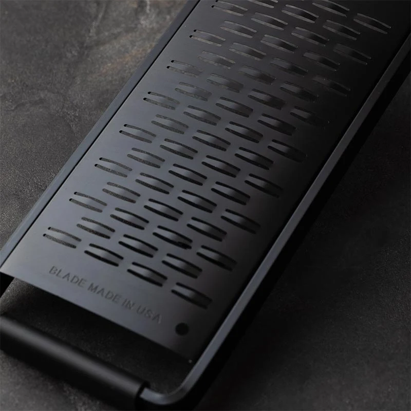 Microplane Grattugia Lama Doppia Media 3 mm Black Sheep