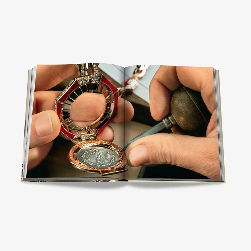 Assouline Libro The Legends Collection Bulgari Beyond Time