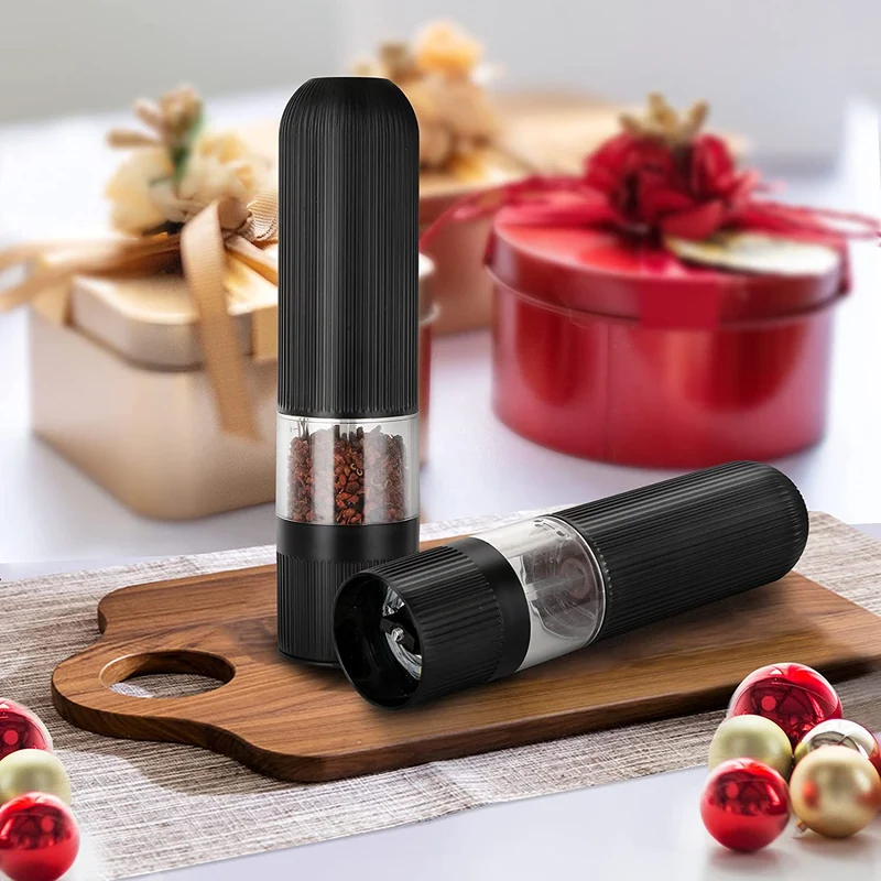 Macina Sale e Pepe Elettrico in Tritan Nero