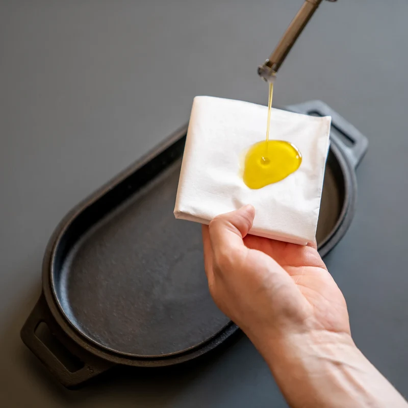 Ooni - Servierpfanne aus Gusseisen glatt mit Griff (Sizzler Pan)