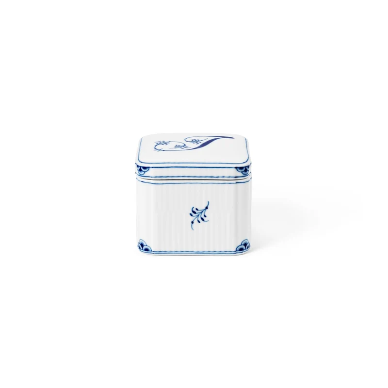 Royal Copenhagen Alphabet Bonbonniere 13cl T