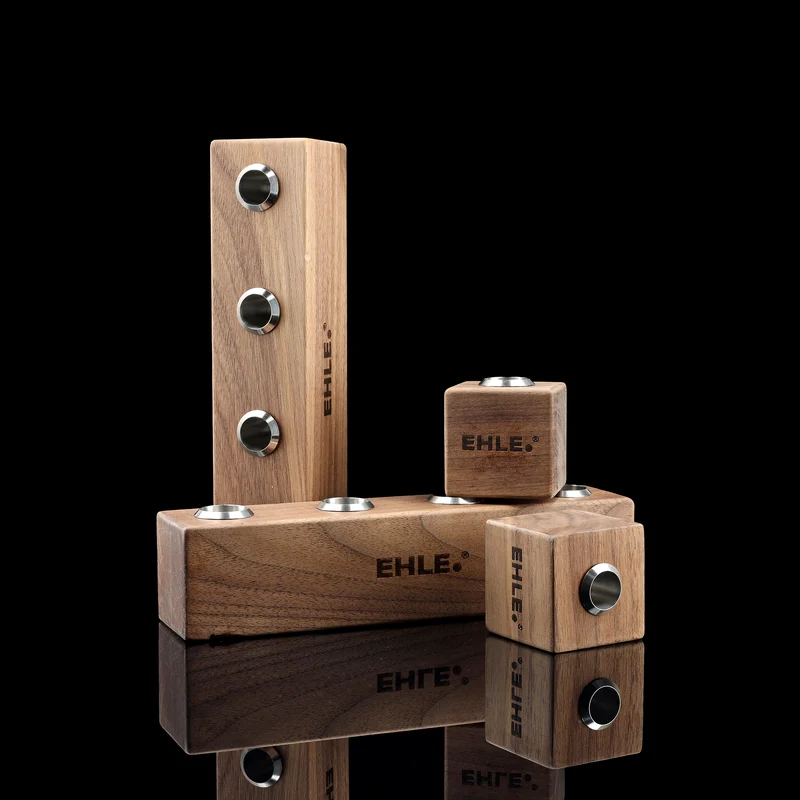 Köpfchenständer aus Holz