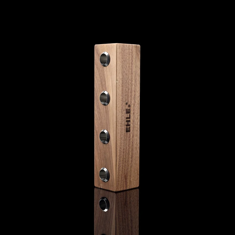Köpfchenständer aus Holz