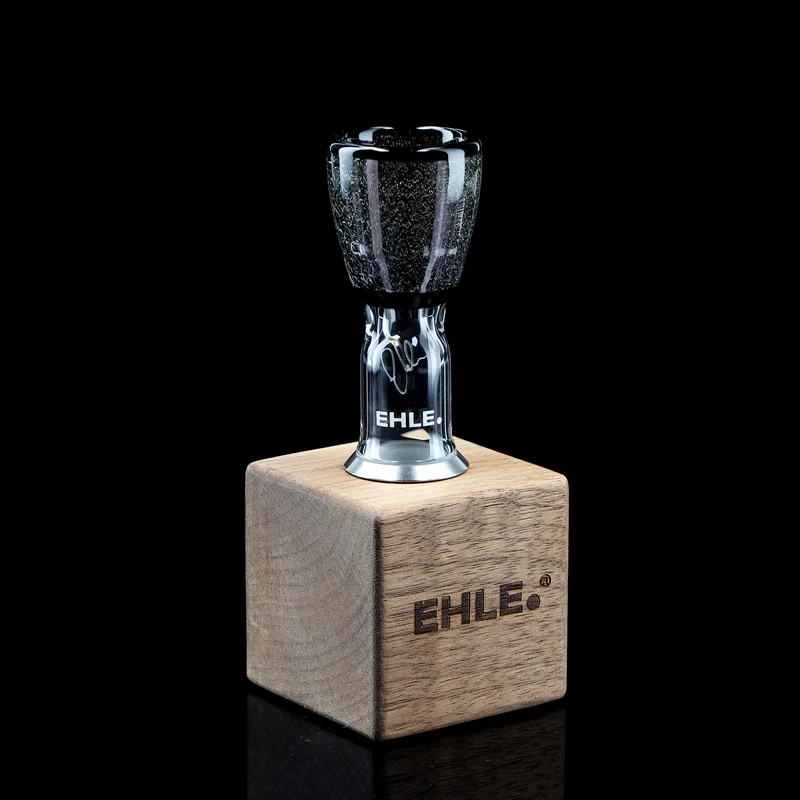 Limitierter Bong-Kopf NS 18,8 ,,Crushed Opal - Green/Gold" inkl. Holzständer